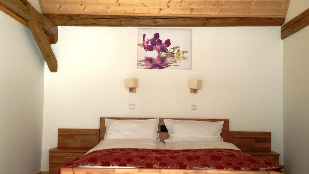 Wellnesshotel & Restaurant Hexenschopf Löffingen Rum bild